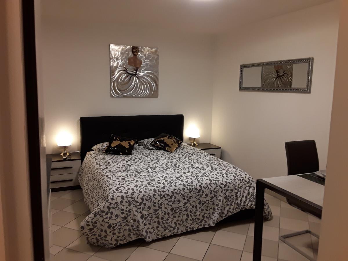 Holidays Homes Il Folletto Quartino Kültér fotó