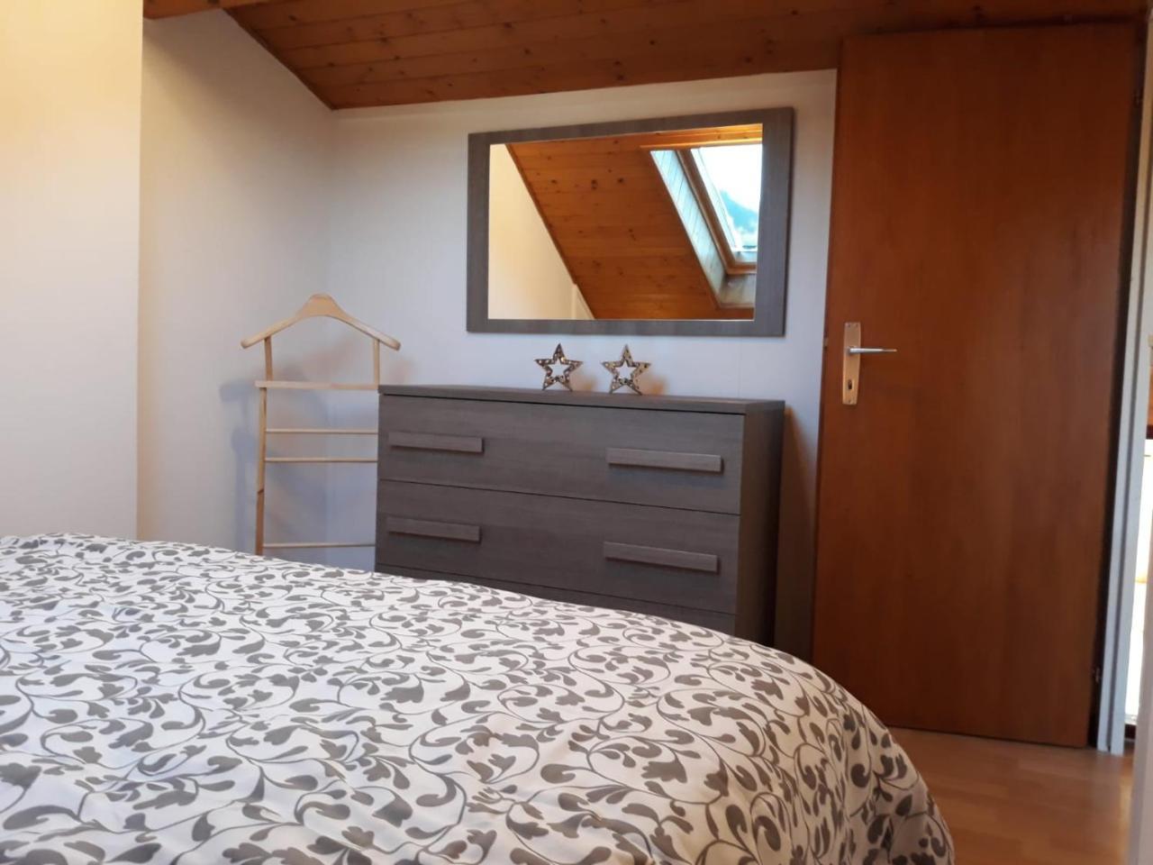 Holidays Homes Il Folletto Quartino Kültér fotó