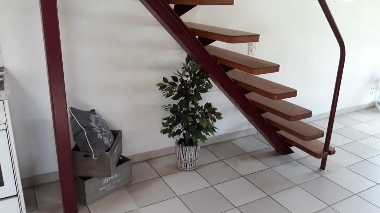 Holidays Homes Il Folletto Quartino Kültér fotó